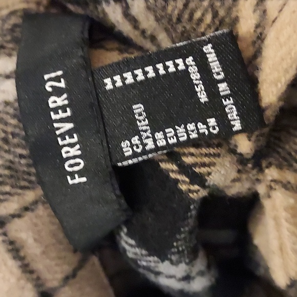 4/$18 Thick black tan flannel - Picture 4 of 4